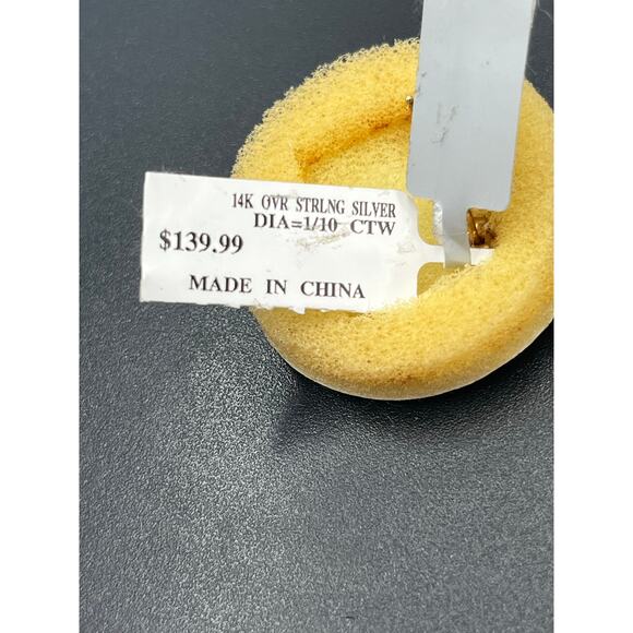 Sun 14K Gold Over 925 1/10 ctw Black Clear Diamond Heart Stud Earrings New - Picture 6 of 8